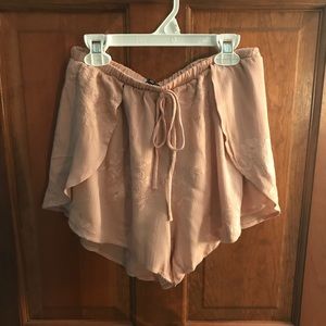 Kendall and Kylie PacSun flowy shorts